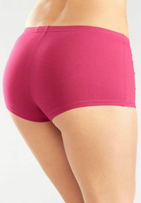 Fuchsia katoenen korte onderbroeken met een snug fit en een gladde textuur, met een brede tailleband en minimale stiksels voor comfort.