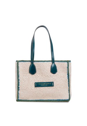 Borsa tote rettangolare color crema in tessuto intrecciato con manici e rifiniture in pelle verde scuro, con etichetta "THE BRIDGE" sul davanti.