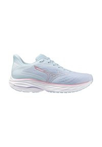 Scarpa da corsa azzurro chiaro con tomaia in mesh traspirante, intersuola bianca con accenti lavanda e suola testurizzata per la trazione.