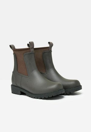 Graue wasserdichte Chelsea-Stiefel mit braunen elastischen Einsätzen, Zuglaschen, Gummisohlen und strukturiertem Profil für besseren Halt. Langlebig und bequem zu tragen.