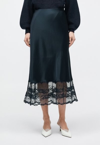 By Malene Birger BLAKE - Maksiseelik - night sky