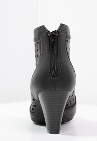 Anna Field Botines bajos - black