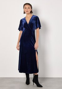 Non sélectionné, navy