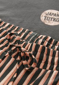 Next SET - Pyžamová sada - grey tokyo