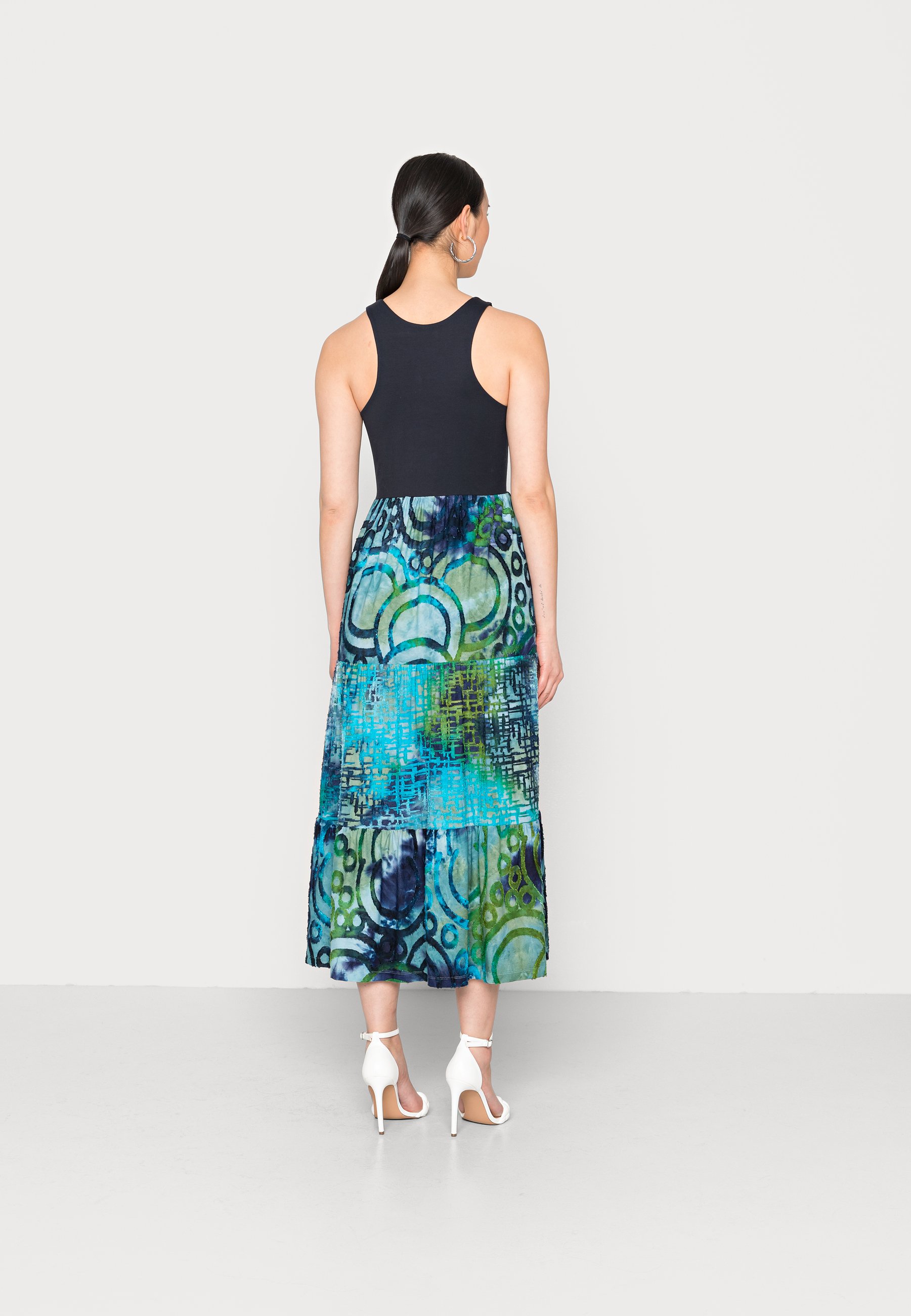 Desigual VEST CHARLOTTE DESIGNED BY M. CHRISTIAN LACROIX - Vestido ligero -  marine/multicolor - Zalando.es