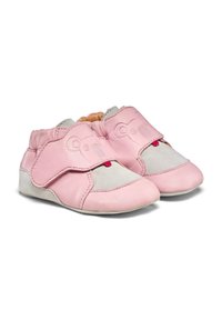 Rosa Leder-Baby Schuhe mit einem Klettverschluss, grauen Wildlederelementen und einem erhabenen Bärengesicht-Design auf der Vorderseite. Weicher Boden für Komfort.