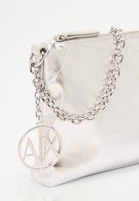 Armani Exchange Handväska - silver-coloured
