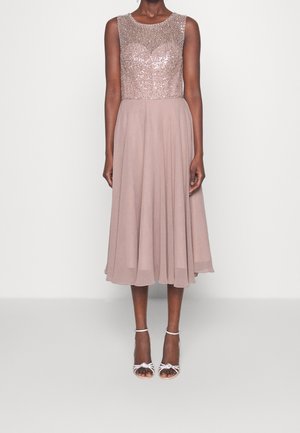 Cocktailkjole / festkjole - lilac