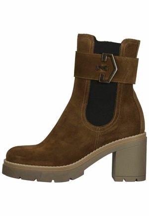 Botines con plataforma - malto