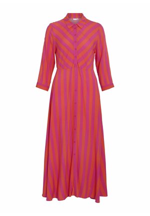 Lang knap-foret kjole med pink og orange lodrette striber, krave og trekvartærmer med manchetter. Blødt stof med en flydende silhuet.