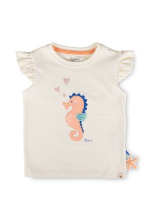 T-shirt crème pour tout-petit à manches volantées, avec un appliqué hippocampe rose et bleu au centre et trois petits cœurs roses.