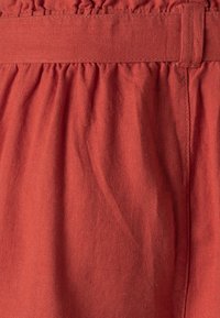 JDY Shorts - red