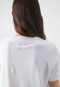 AllSaints LISA - T-shirt basic - white