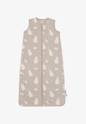 Saco de sommeil beige clair avec des motifs de lapins et de chiens, fabriqué en coton doux, avec une fermeture éclair à l'avant, un design sans manches et des bords arrondis.