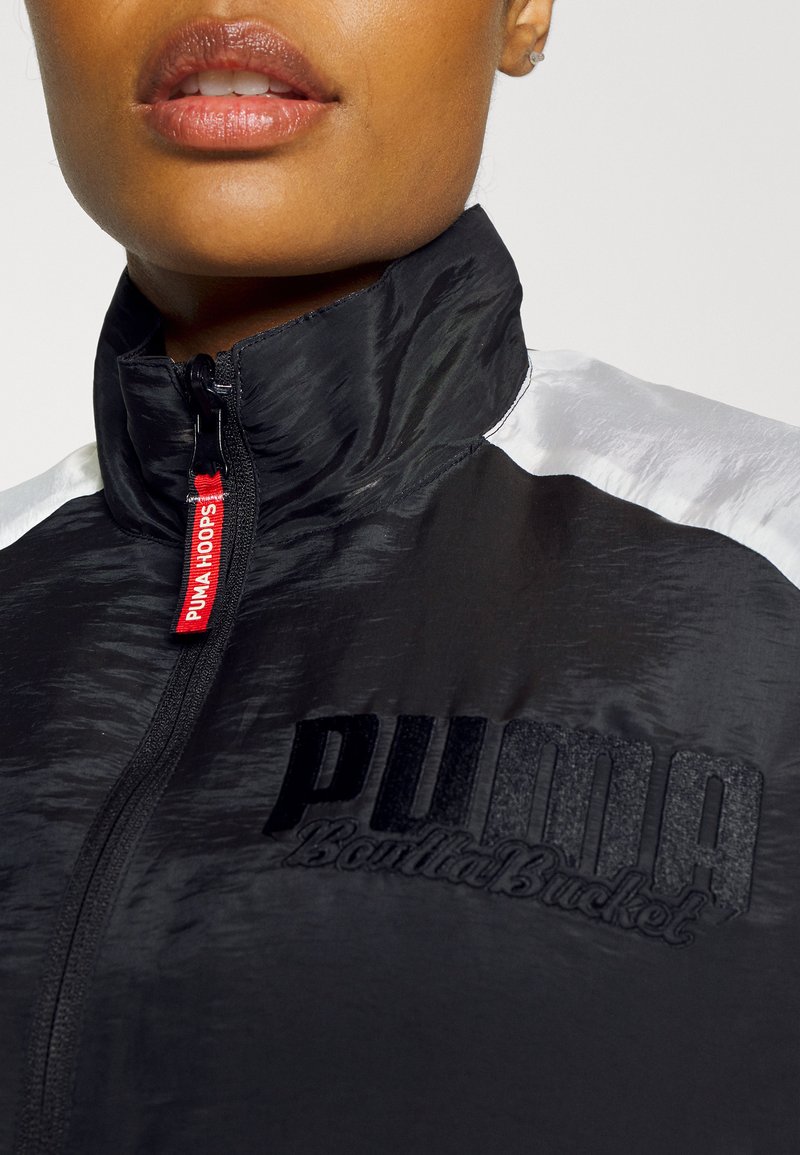 Damen Leichte Jacken | Puma BOUT A BUCKET JACKET Trainingsjacke black-pristine/schwarz - JI80886 Damen Leichte Jacken | Puma BOUT A BUCKET JACKET Trainingsjacke black-pristine/schwarz - JI80886