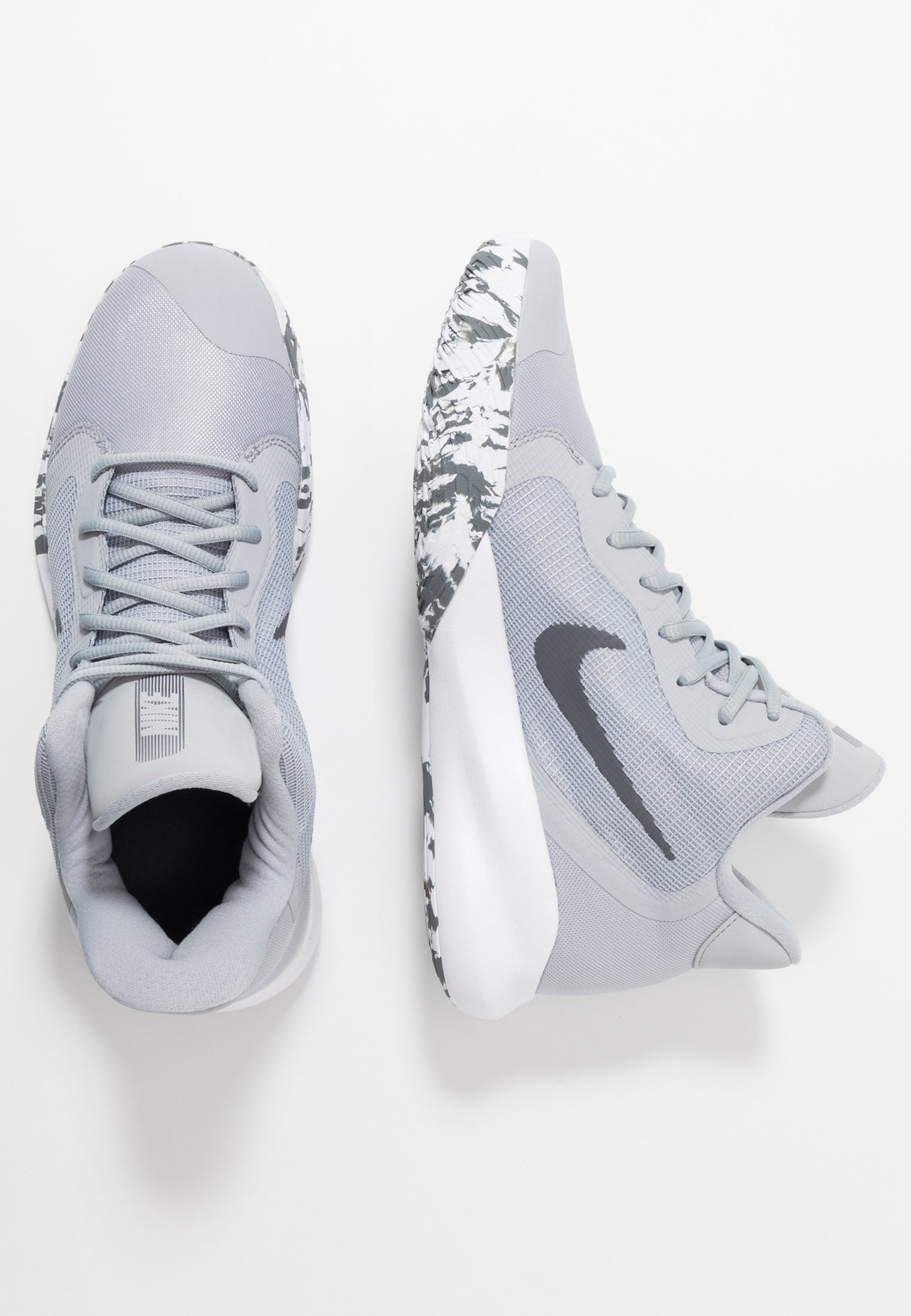 nike performance precision 3