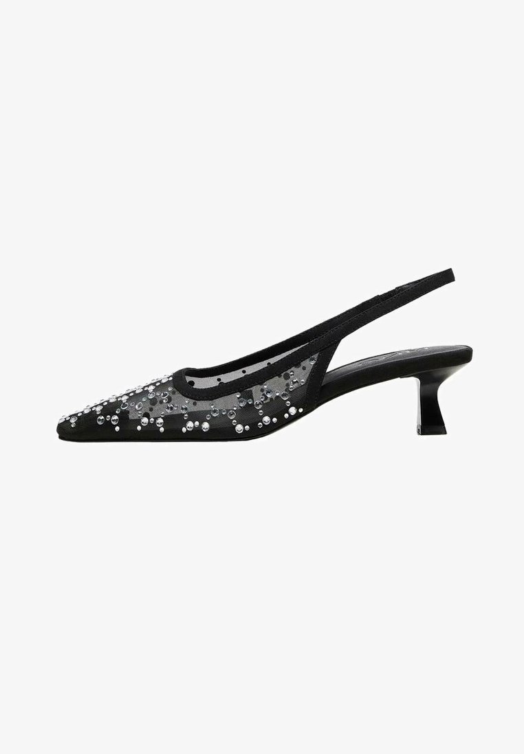 Escarpin noir à bride arrière avec petit talon chaton, bout pointu, tige en mesh transparent et strass transparents décoratifs dispersés sur l'avant et les côtés.