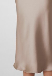 Tezenis Jupe trapèze - dark champagne