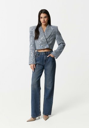 Magda Matyja, MAGDA MATYJA MONTANA LOOSE JEANS BLUE, niebieski