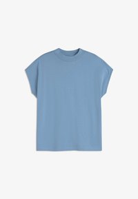 Nevybrané, sky blue