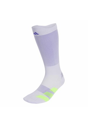 Bílo a světle fialová podkolenka s neonově žlutými pruhy a malým logem Adidas blízko horní manžety.