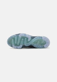 Nike Sportswear AIR VAPORMAX 2023 FLYKNIT - Trainers - black/white/blue tint/lilac bloom