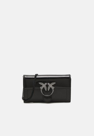 Pinko LOVE ONE VERNICE PIPING - Schoudertas - nero limousine block color