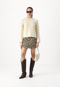 YAS YASTIMU PULLOVER - Džemper - birch