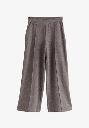 Szare spodnie o szerokich nogawkach wykonane z miękkiego materiału, z płaskim pasem, plisami z przodu i bocznymi kieszeniami. Prosty i uniwersalny design.