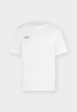 ARKK Copenhagen, UNISEX - Μπλουζάκι με στάμπα - off white baby blue