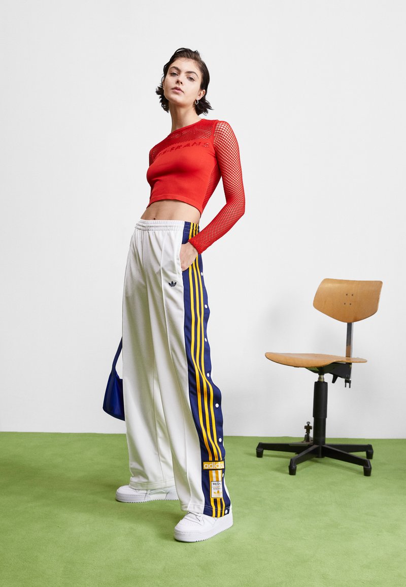 adibreak pants outfit