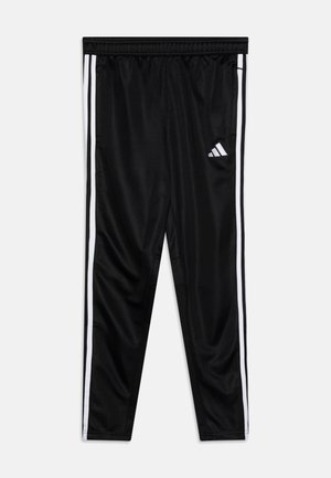 Schwarze Sporthose mit weißen Seitenstreifen, aus glattem, leichtem Material. Mit einem Adidas-Logo auf dem linken Oberschenkel.