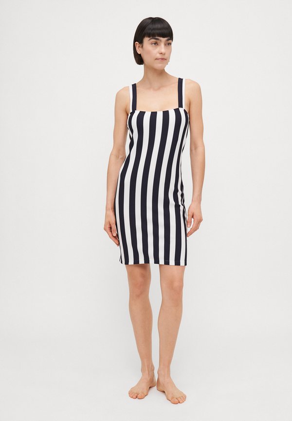 BEACH ROBE - Beach accessory2