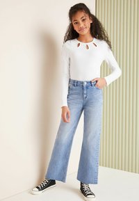 Lipsy EYELET  - Blúz - white