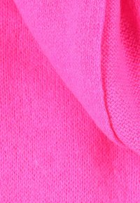 Zwillingsherz CLASSIC KURZ - Halsduk - neonpink