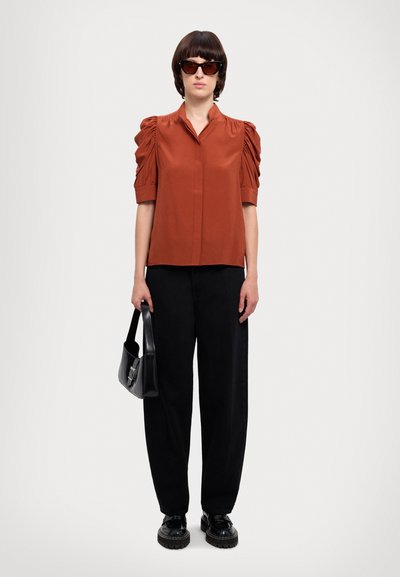 FRAME GILLIAN - Paitapusero - deep rust