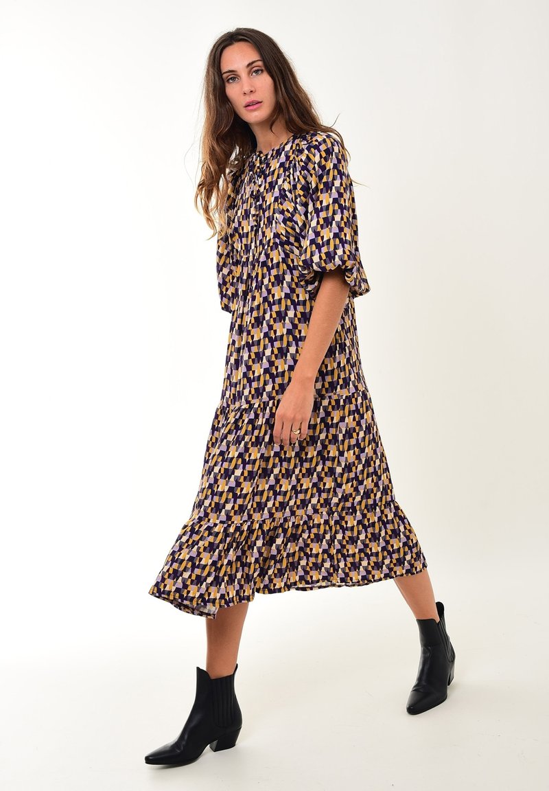 Damen Freizeitkleider | SOHUMAN SALZBURGO Freizeitkleid brown/braun - UF36769 Damen Freizeitkleider | SOHUMAN SALZBURGO Freizeitkleid brown/braun - UF36769