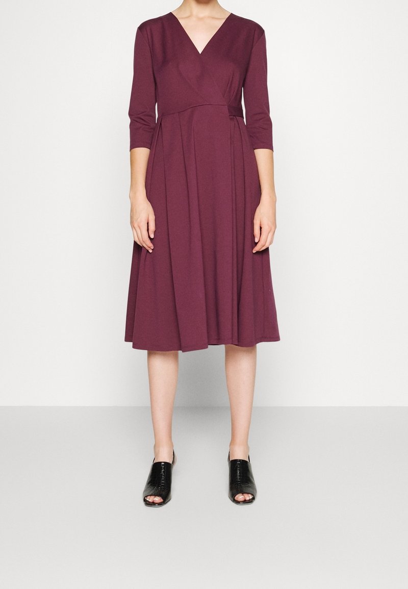 Weekend Max Mara Robe en jersey - bordeaux