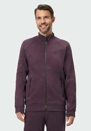 Bordeauxfarbene Kapuzenjacke aus weichem Stoff, mit zwei seitlichen Taschen, gerippten Bündchen, hohem Kragen und kontrastierenden Nahtdetails.