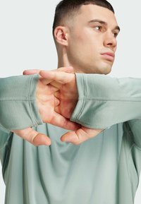 adidas Performance ULTIMATE REFLECTIVE LONG SLEEVE LONG-SLEEVE - Långärmad tröja - silver green