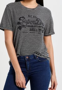 Superdry & Co Camiseta estampada - black
