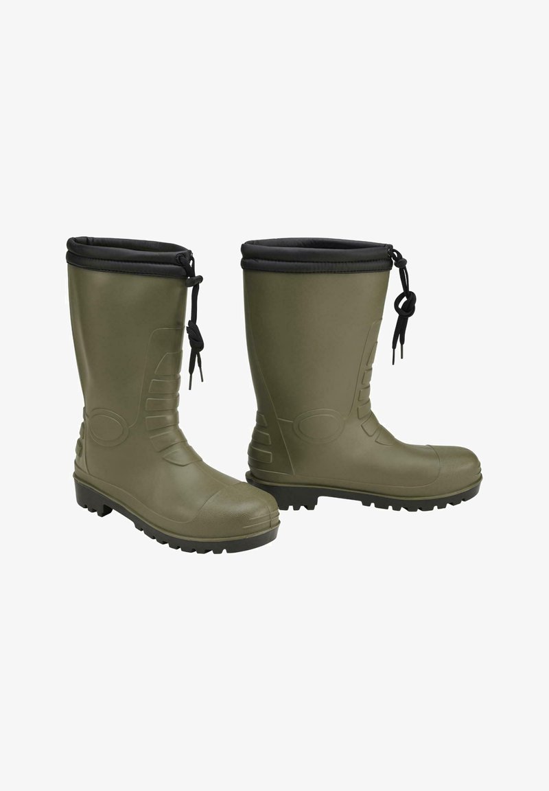 Bottes en caoutchouc vertes avec un dessus noir rembourré. Présente des semelles avec des grips texturés et un laçage pour un ajustement sécurisé. Design à bout rond.