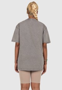 MJ Gonzales METAMORPHOSE V.5 ACID WASHED HEAVY OVE - T-Shirt print - asphalt