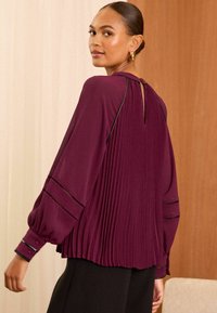 Love & Roses PLEATED REGULAR FIT - Blůza - red