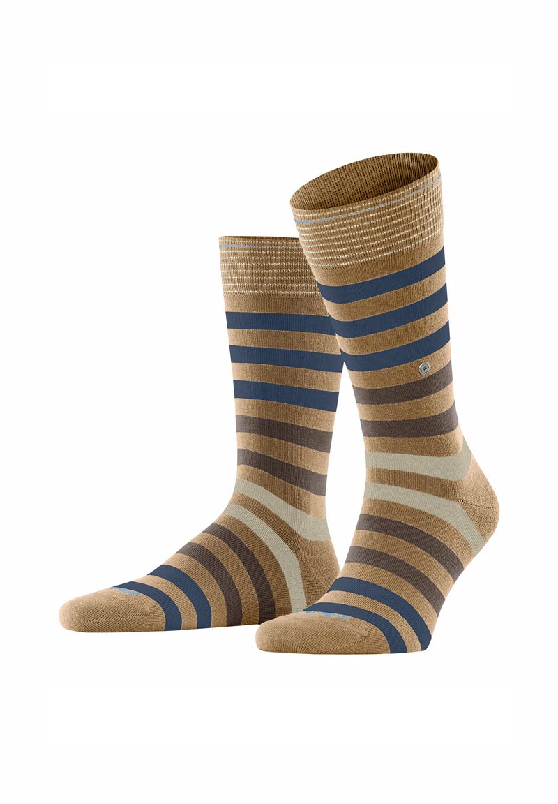 Skarpetki do kostek w poziome paski w kolorze brązowym, granatowym, kremowym i ciemnobrązowym, pokazane w pozycji pionowej obok siebie.