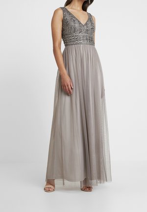 Occasion wear - stone