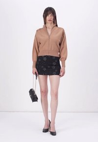 TWINSET JACKET - Skraistė  - land