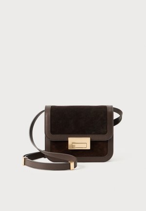 DESI CROSSBODY - Ülerinna-kott - dark brown