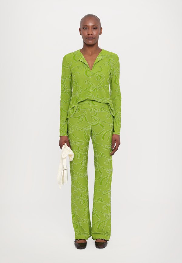 LONG SLEEVE TIE FRONT  - Long sleeved top2