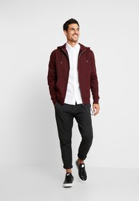 Solid SDSWEAT - Felpa con zip - wine